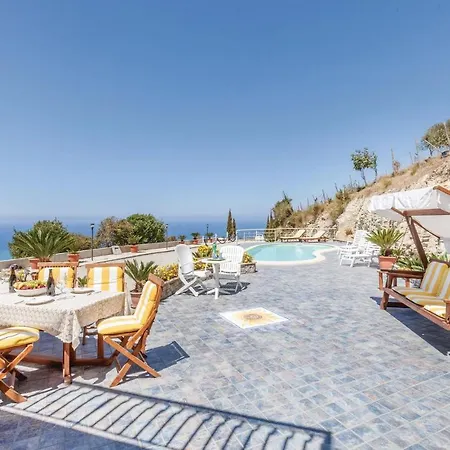Holiday home Beautiful In Agropoli Sa With House Sea View